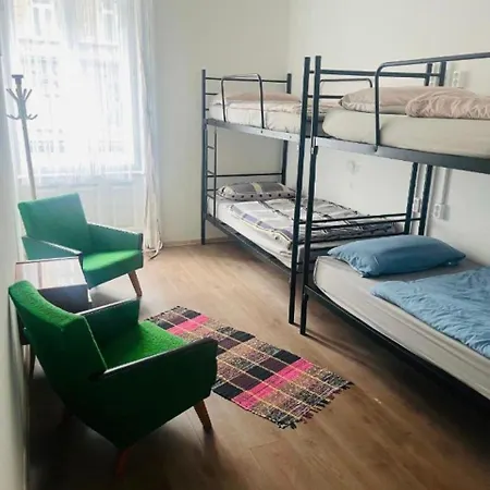 Doxie And Beds ゲストハウス *