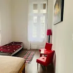 Pensiune Doxie And Beds *